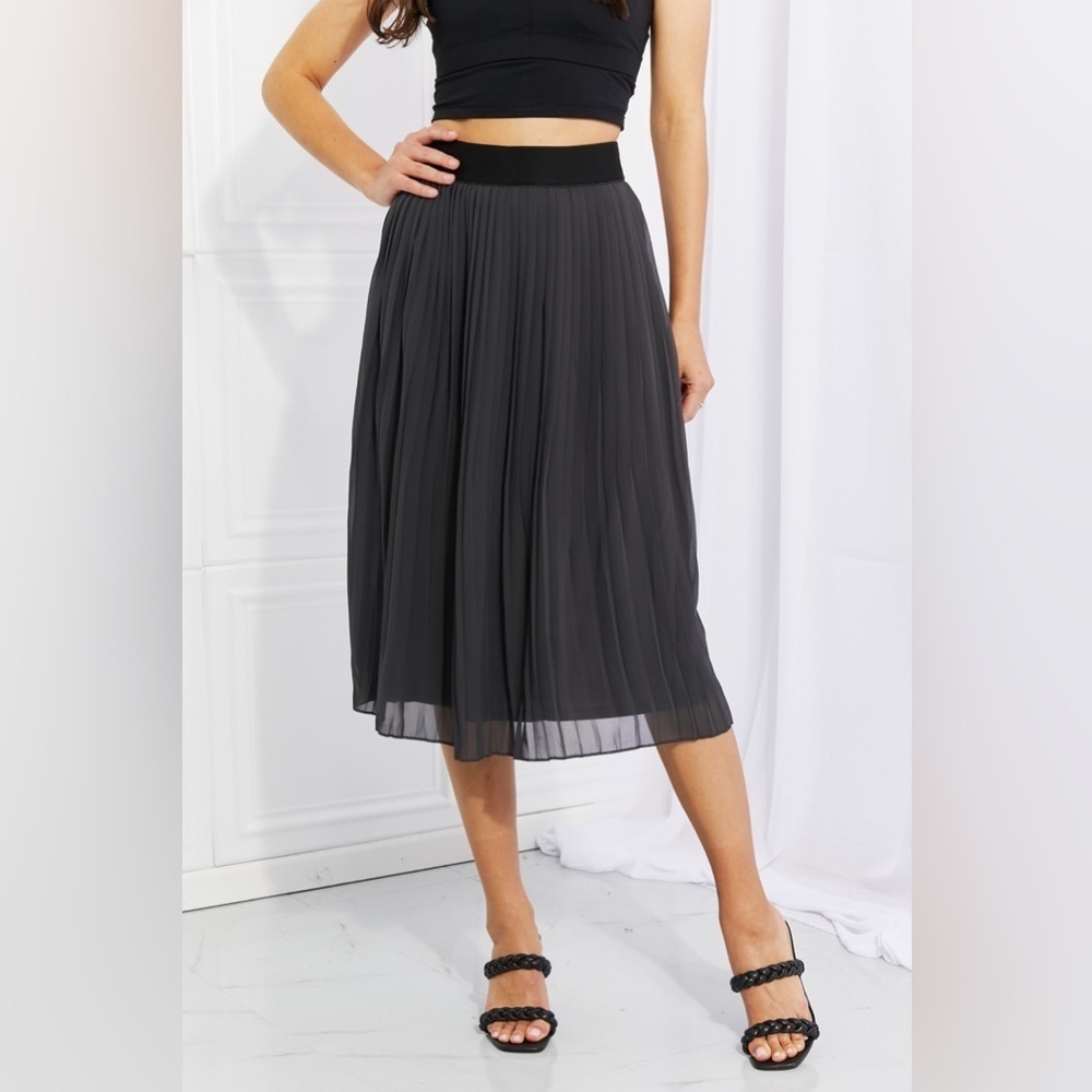 Whimsical Mesh Elastic Waist Skirt
